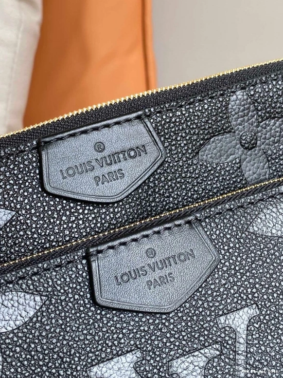 AAA Pruses Bags MULTI VUITTON ACCESSOIRES POCHETTE LOUIS 0723
